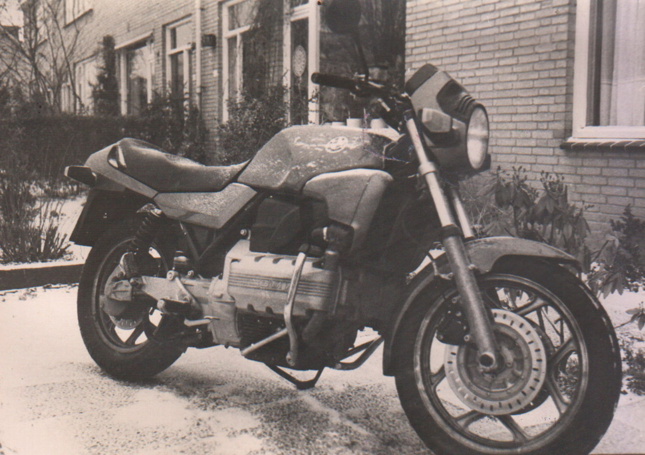 BMWK100